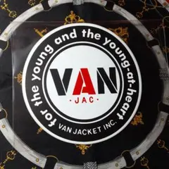 VANステッカーお宝放出！Tシャツ型デザイン希少です。 - メルカリ