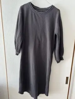 Simplicite グレー 長袖カットソーワンピース バックツイスト