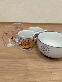 アンパンマンミュージアム　スーベニア　丼　コップ　5点セット　すかいらーく