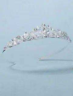 結婚式・前撮りに大活躍！ティアラ、ネックレス、イヤリングセット！【単品販売も可】
