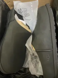 新品　UGG OTZO CLOG ブラック 26cmのサムネイル
