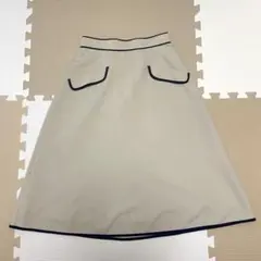 MISCH MASCH フレアスカート ベージュ Sサイズのサムネイル