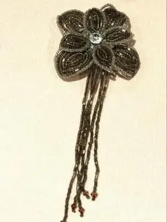 フラワービーズブローチ ブラウングレー系