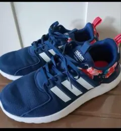 adidas スニーカー 花柄 ネイビー 23.5cmのサムネイル