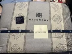訳あり未使用品　ジバンシー　肌掛け布団