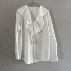 GU ホワイト フリル襟 シャツ