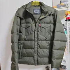 リーバイス　ダウンジャケット