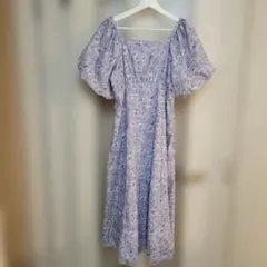 薄紫色フラワープリントロングワンピース