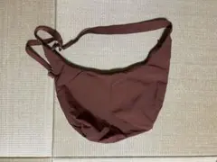 GU ソフトナイロンクロスボディバッグ ダークオレンジ　未使用品