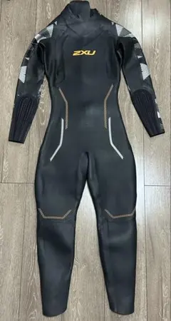 Salvimar FLUYDウエットスーツ ツーピース 5ミリ XS ダイビング Salvimar FLUYDウエットスーツ ツーピース 5ミリ XS ダイビング - メルカリ