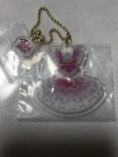 プリキュア　1番くじ E賞 コスチュームアクリルチャーム