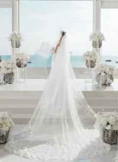 ベールダウン可能　ホワイト ロングウェディングベール コーム付き