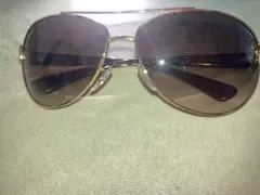 Ray-Ban アビエーター サングラス ゴールド