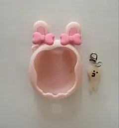 たまごっち ユニ シリコン カバー＋鍵形チャーム+ダストプラグチャーム　ピンク