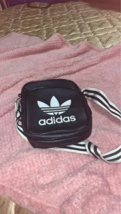 adidas Originals ショルダーバッグのサムネイル