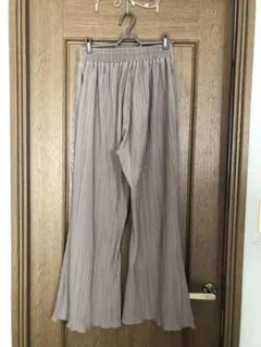 Lutique ルティーク L プリーツ ワイドパンツ 体型カバー しまむら