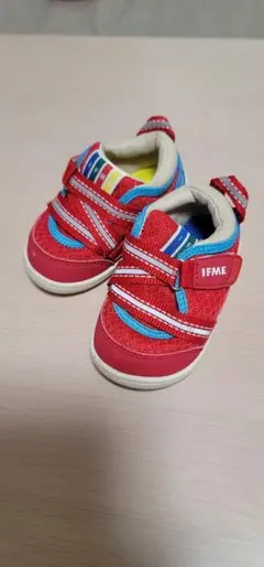 13.5 スニーカー