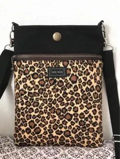 Item thumbnail for item 6d4490b8-0161-4d76-9001-79156af189a7