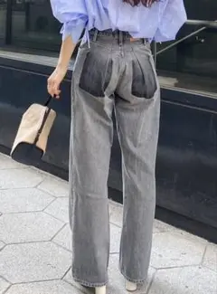 Item thumbnail for item 36d6344d-537f-4603-a483-439c6648fa10