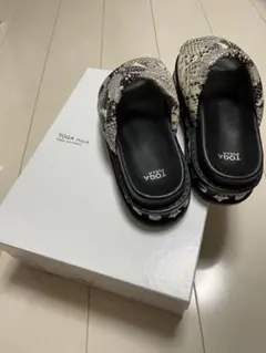 Item thumbnail for item 7193e8d3-dbc7-459a-ba1c-a78b9ccca5e5