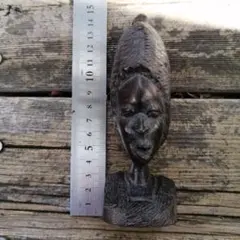 アフリカ 置物