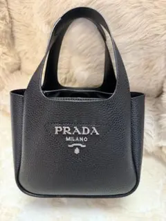 PRADA ◇ ノベルティ ブラック ハンドバッグ - メルカリ