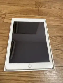 【ジャンク】Apple iPad Air 2 16GB ドコモWi-Fiモデル