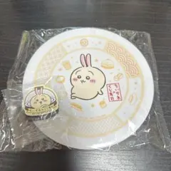 ちいかわ　くら寿司　皿　うさぎ ・缶バッジ うさぎ