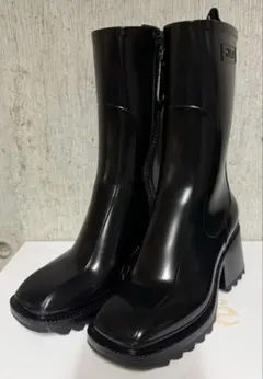 Item thumbnail for item f0ce7dbd-1fc2-4f3c-8845-1d238f902f41