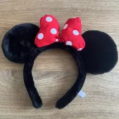 美品　ミニーマウスカチューシャ 黒と赤