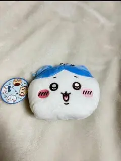 ちいかわ ぬいぐるみパスケースポーチ ハチワレ