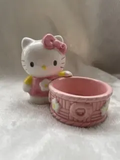 ハローキティ　カップ型小物入れ　陶器 2026年最新】ハローキティ 陶器 小物入れの人気アイテム - メルカリ