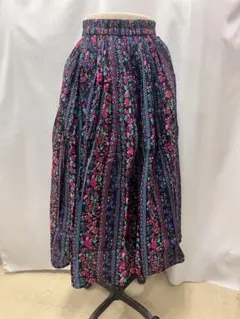 新品 インド綿　zootie 花柄 フレアロングスカート