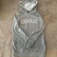 セシルマクビー　ライトグレー　プリントフーディーパーカー