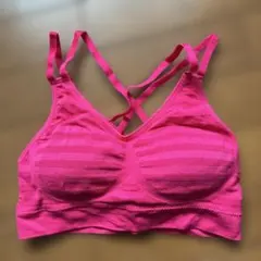 Teru様専用　　ピンク スポーツブラ Mサイズ