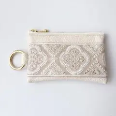 インド刺繍リボン　パスケース　カラビナ付き　キーケース　名刺入れ　ポーチ