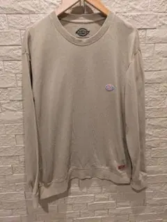 ベージュ スウェット