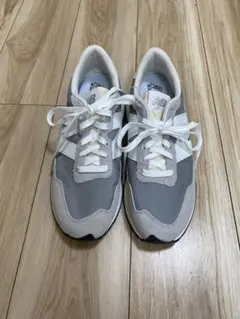 New Balance スニーカー グレー/ホワイト