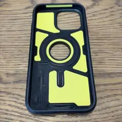 Spigen iPhone 15 Pro Max ケース、MagSafe対応
