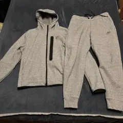 NIKE Tech Fleece テックフリース