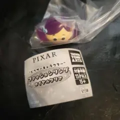 ガチャガチャPIXAR ファッションリング ロイヤルクリア