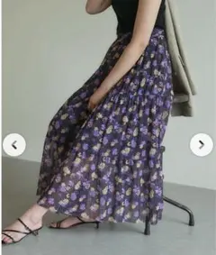 バウムウンドヘルガーデン　JEOVANNA 花柄スカートのサムネイル