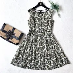 TOCCA トッカ　フラワープリント　手洗い可♪リボンフレアーワンピース