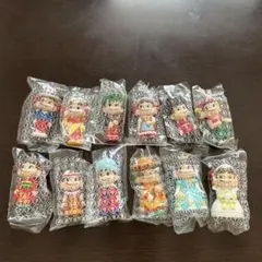 再値下げ！　レア？⭐️ペコちゃんポコちゃん　フィギュア　12個セットのサムネイル
