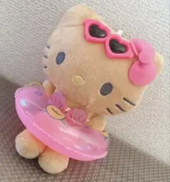 【新品】ハローキティ　日焼け　キーホルダー　マスコット　浮き輪付き