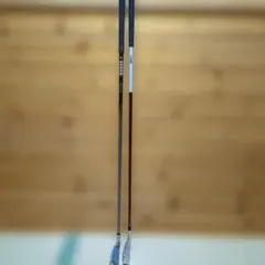 TaylorMade R9 3i PRGR赤エッグ7i　R　アイアン2本セットのサムネイル