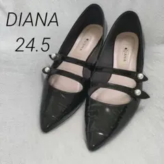 DIANA ダブルストラップ パール ブラックエナメル ポインテッドトゥ