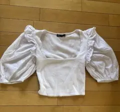 ZARA　ショート丈トップス