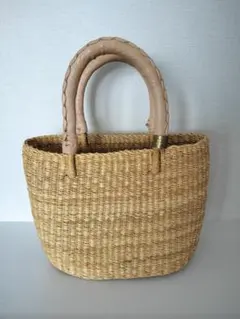 Item thumbnail for item 106dc1c0-a6dd-490b-8c76-3d8e5dba5a45