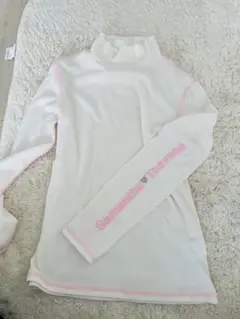 Samantha Thavasa 美品タートルネックシャツ